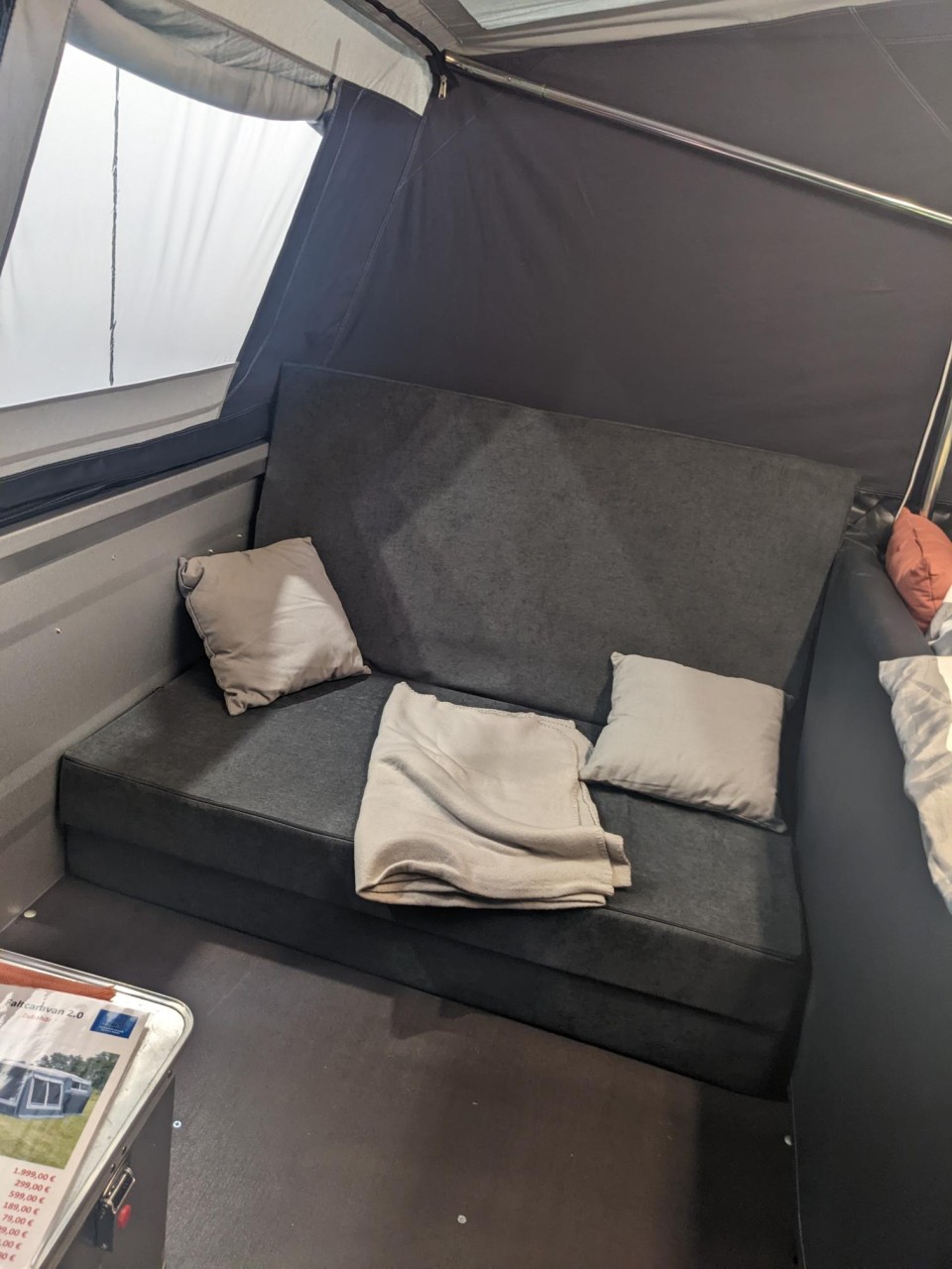 Multifunkční Matrace Postel / Lavice na Podlahu Přívěsu pro Rozkládací Příves CAMPER 2.0
