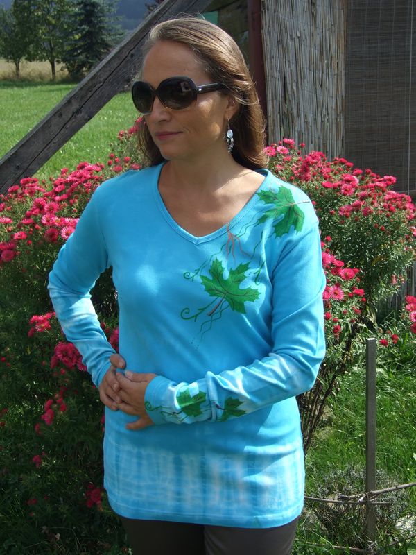 Listy - modrá batika