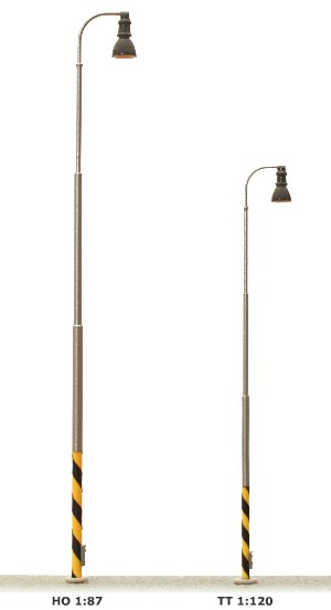 TT nádražní lampa typ C