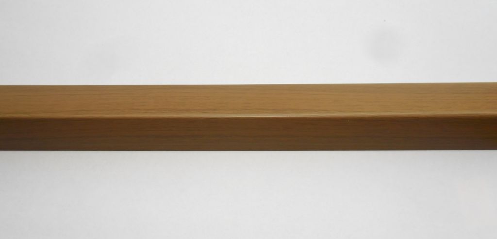 Ochranný roh 25x25x2750 mm PVC F16 ořech