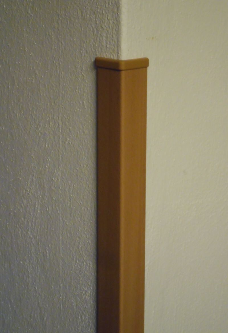 Ochranný roh zdiva 30x30x1450mm buk