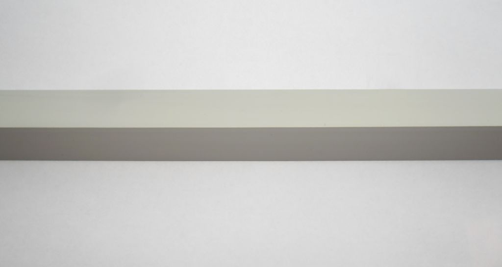Ochranný roh 25x25x2750 mm PVC F16 světle šedá