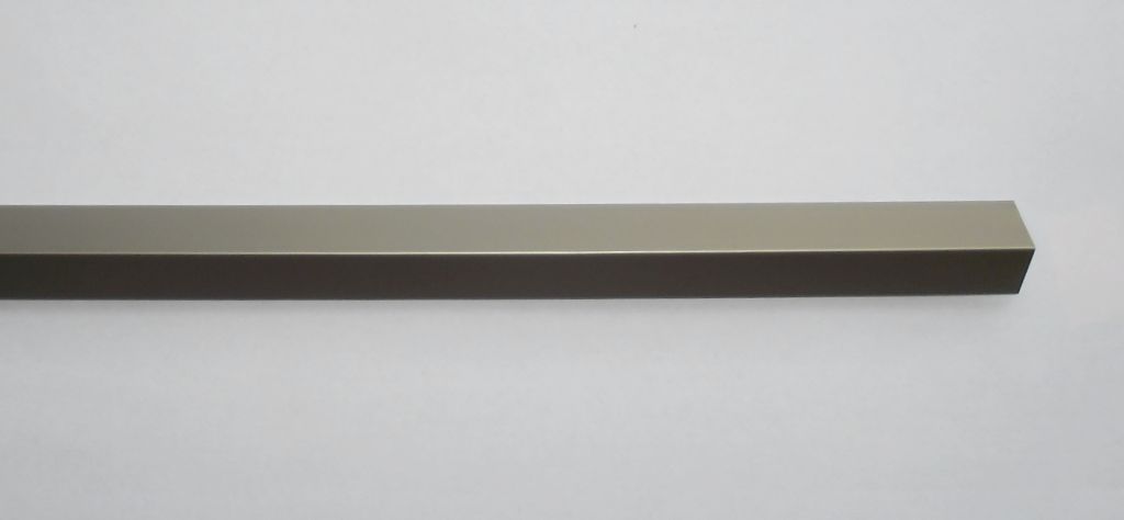 Hliníkový rohový profil 12x12x2500světlá bronz