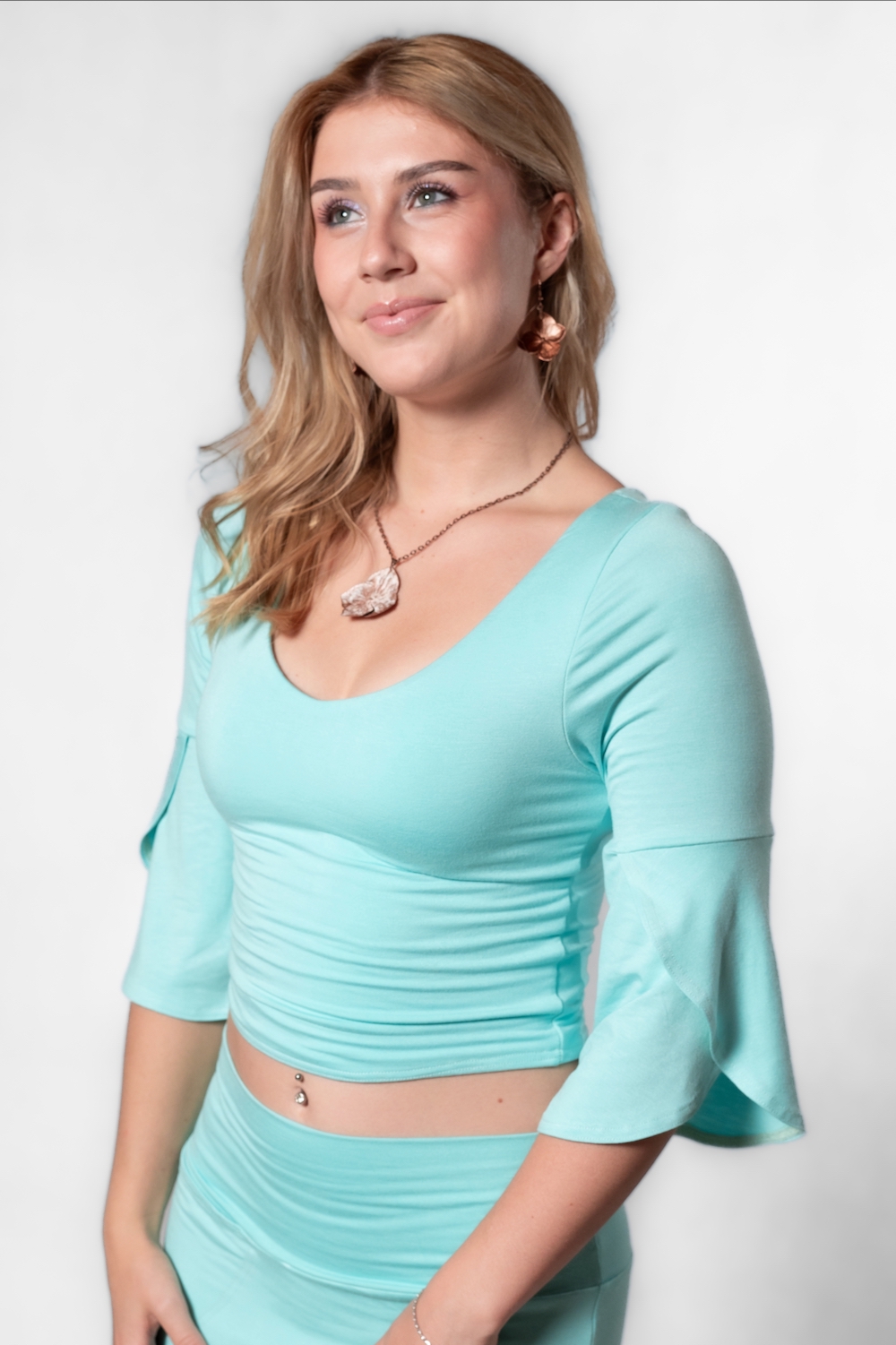 DIVA - CROP HALENKA - 3/4 TULIP RUKÁV