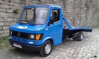 1988/1989 - Mercedes-Benz 307 Odtahový vůz