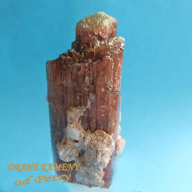 Turmalín z Madagaskaru 64x27x22mm
