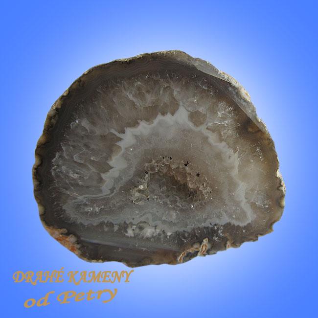 Achát z Brazílie 68x62mm