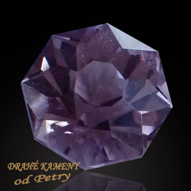 Ametyst z Moravy 9x9mm Váha: 3.36ct