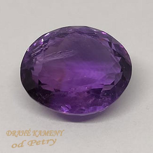 Ametystz Brazílie 15x13x9mm Váha: 12.2ct