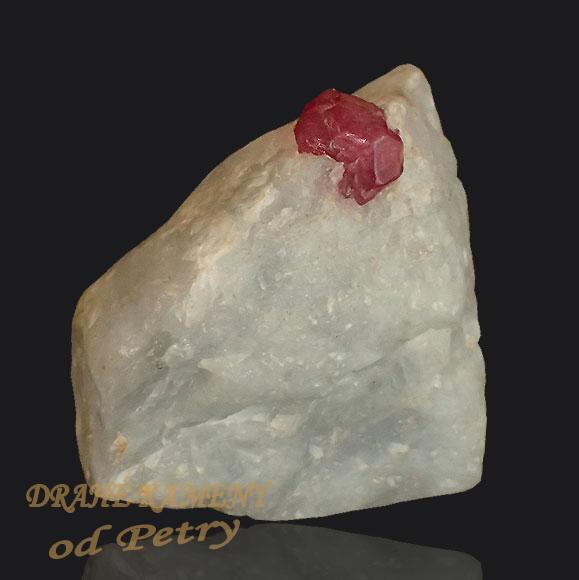 Spinel z Barmy krystal: 10x8mm