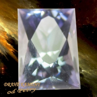 Tanzanit z Tanzánie 7x5mm Váha: 1.45ct