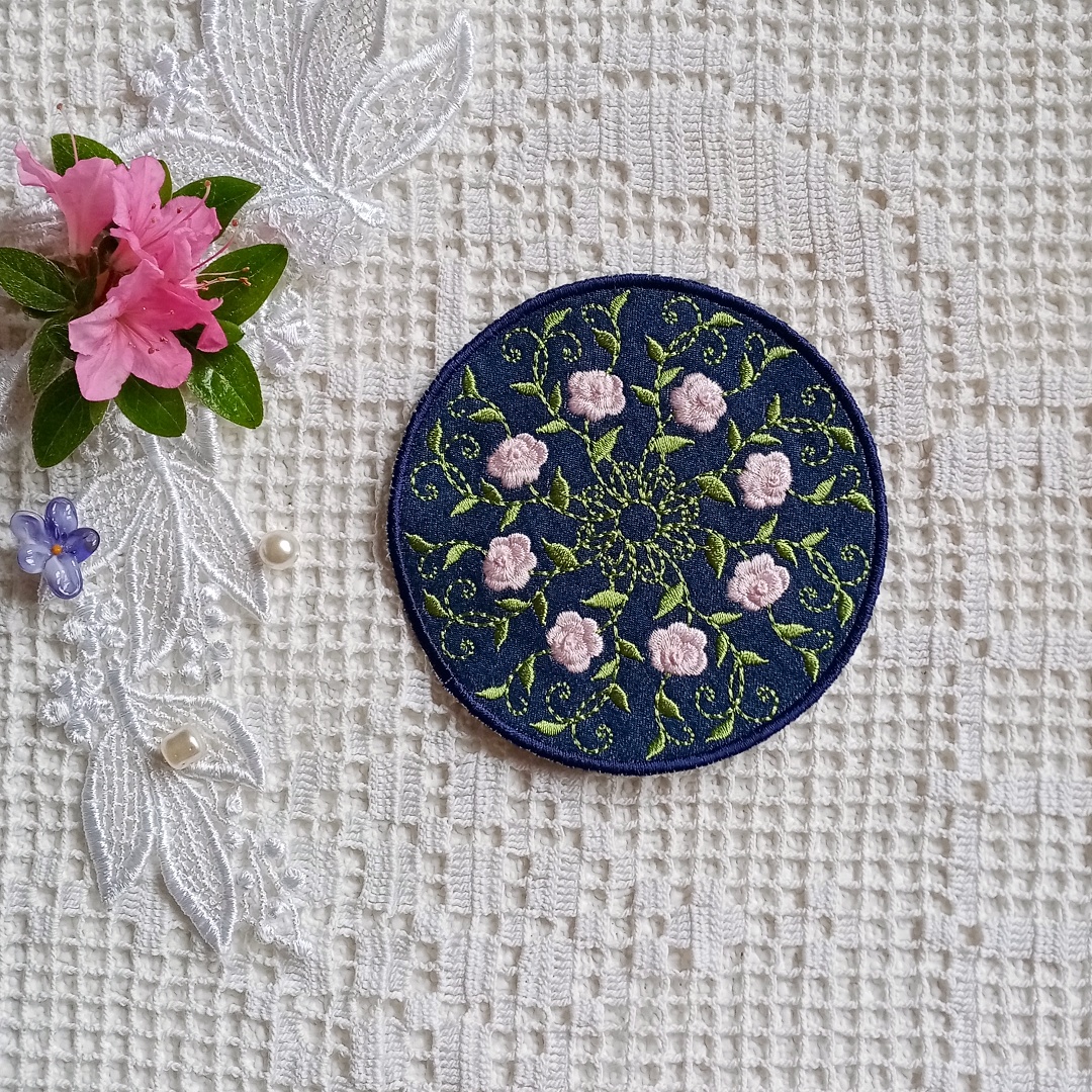 Aplikace Květinová mandala 