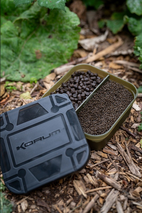 Korum Miska Divided Bait Tub - 1,7 l 