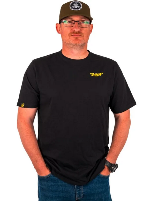 Black Cat Triko Chase Dreams Black Tee