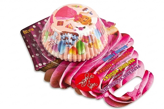 Košíčky na muffiny a cupcakes PRINCEZNA  / 50 ks