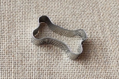 Kostička 57 x 32 mm / nerez, J