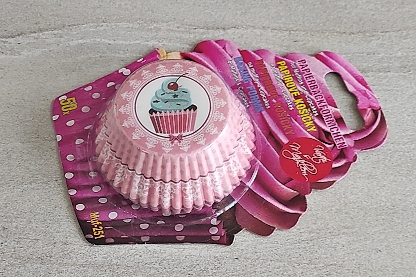 Košíčky na muffiny a cupcakes RŮŽOVÝ DORTÍK / 50 ks