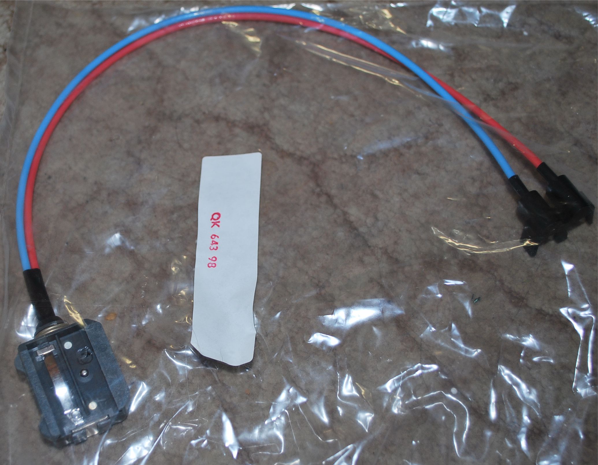 Napájecí kabel RF-10 QK 643 98