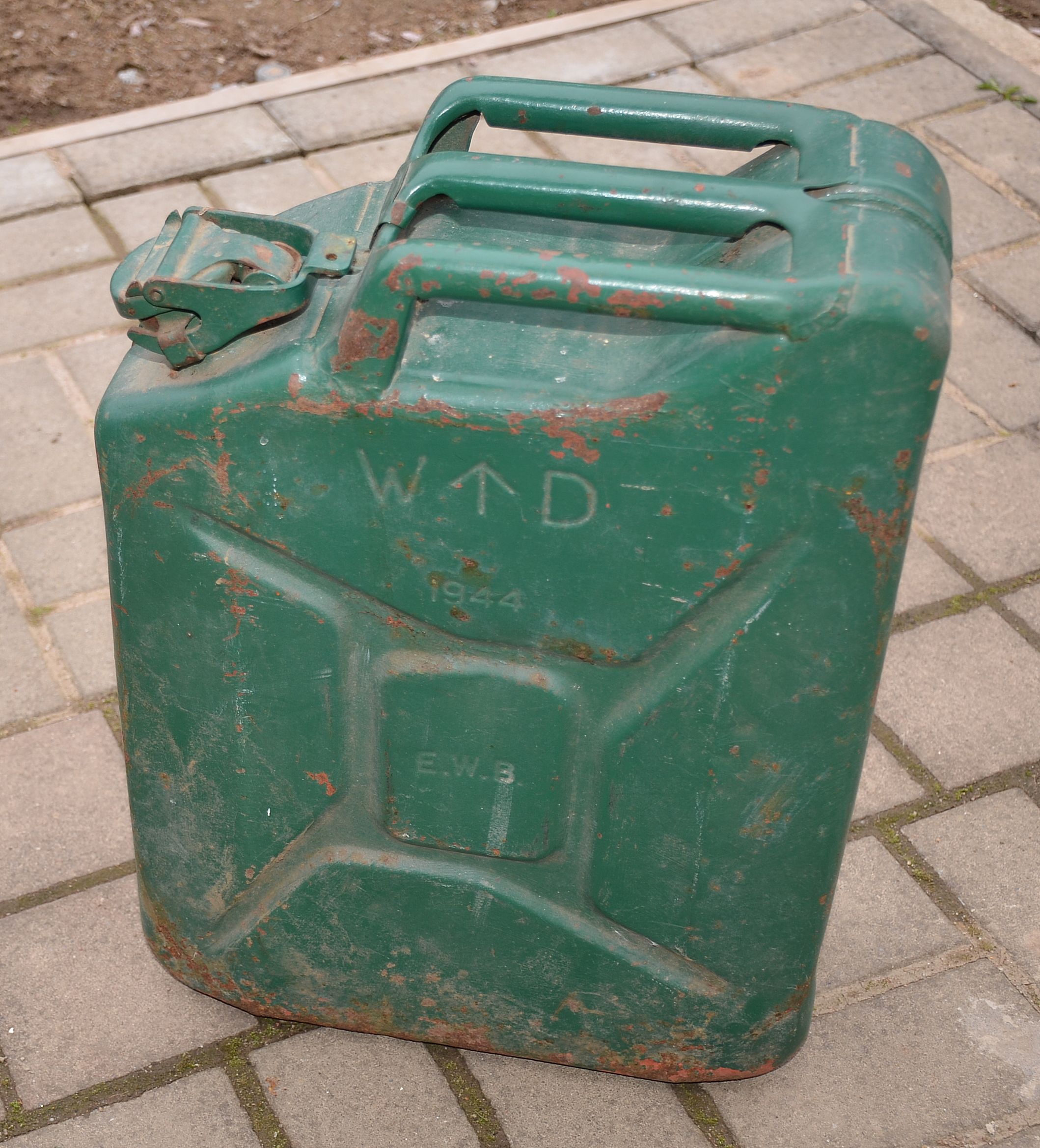Kanystr E.W.B. 1944