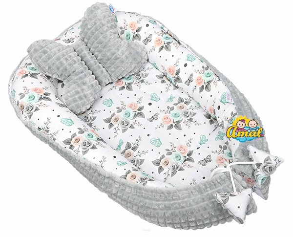 AMAL SET: oboustranné hnízdo + polštářek motýlek MINKY, šedé + bílé růžičky