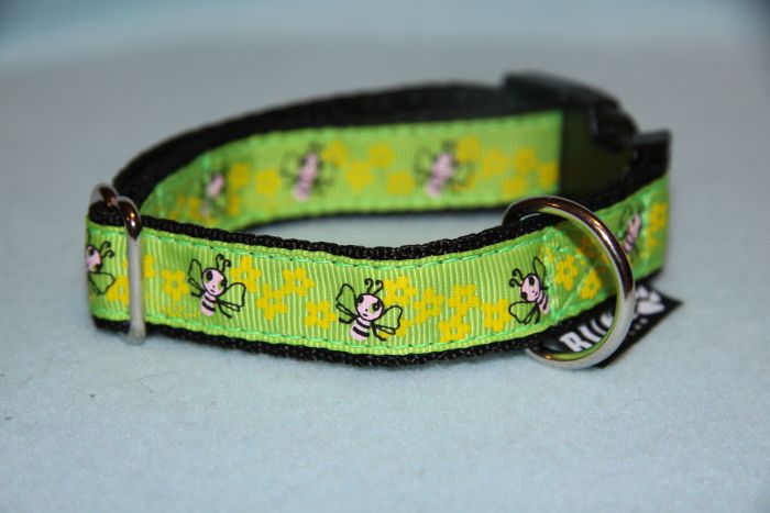 Nylonový obojek 2 cm,plast spona-zelená včela