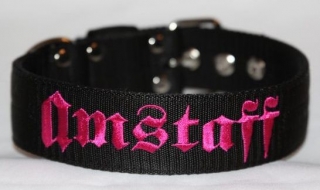 Obojek Amstaff š.4cm, černý,růžové písmo