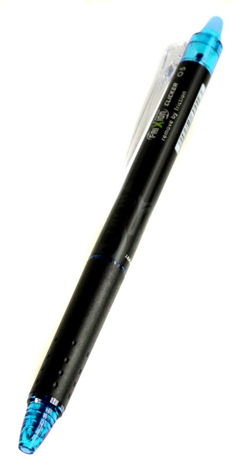 Pilot FriXion Clicker R  0,5 - roller světle modrý