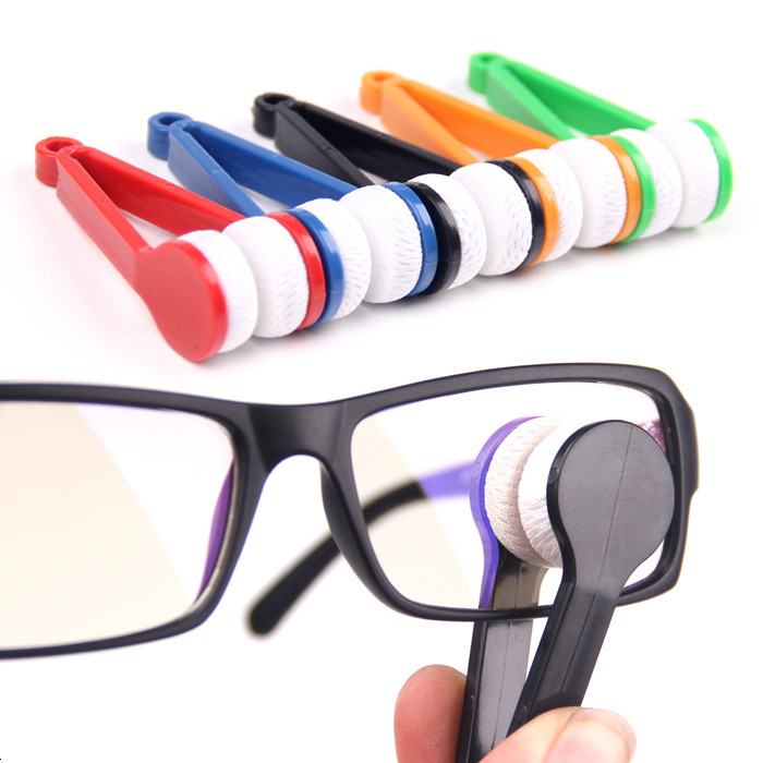 No.6884 BANGDI spona na čištění brýlí různé barvy