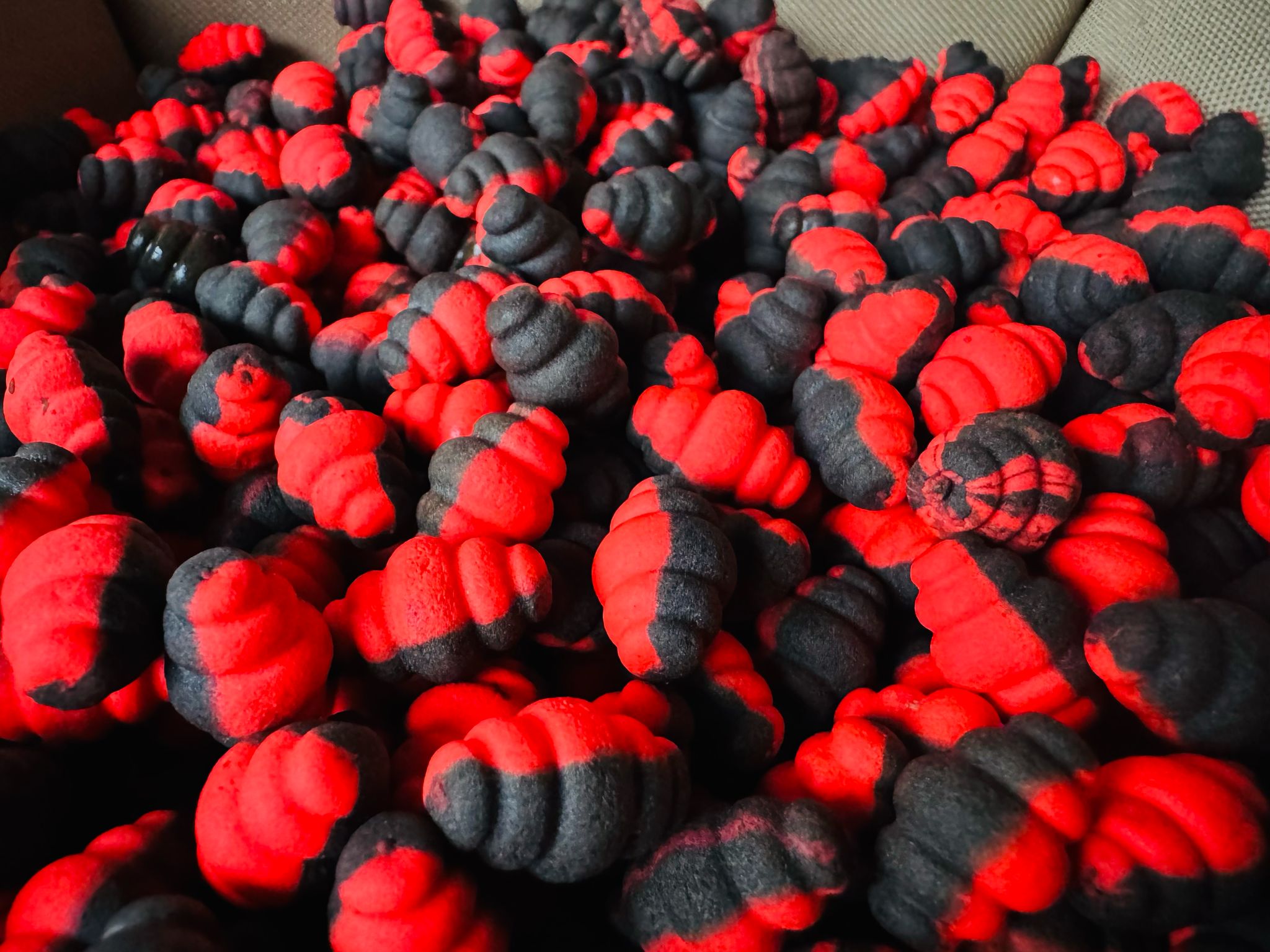 Larva POP UP - CHILLI PEPER
