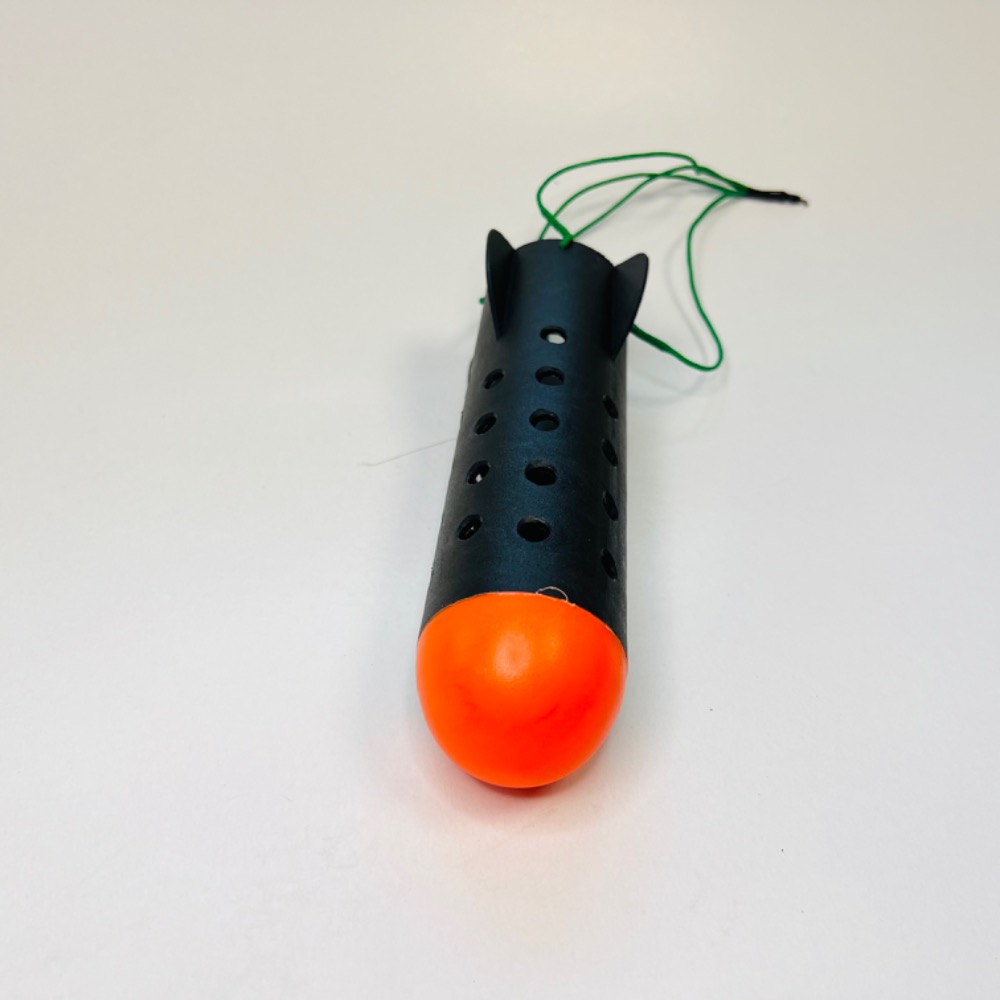 Zakrmovací raketa velká