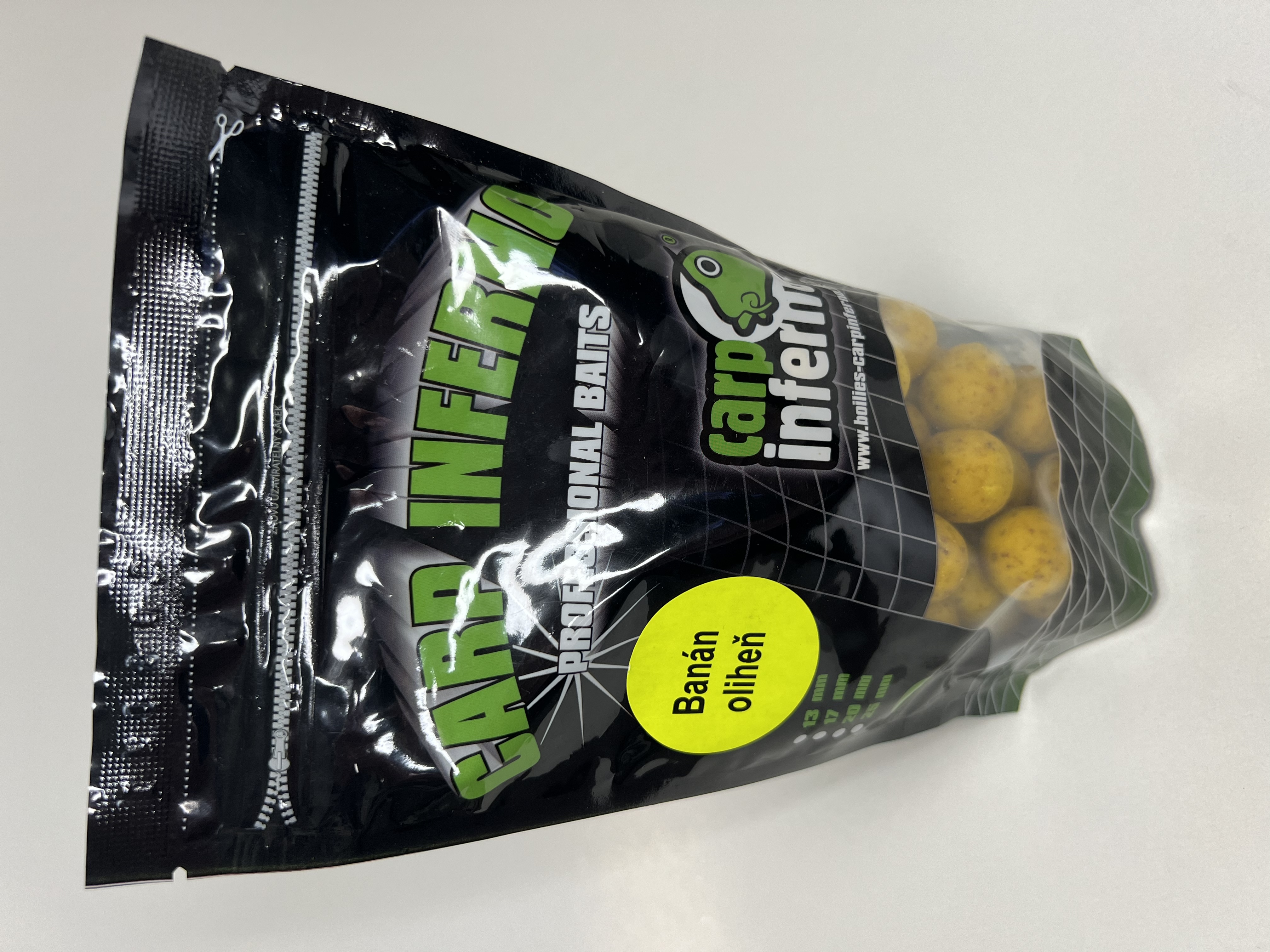 Carp inferno Nutra Banán Oliheň 20mm, 250g