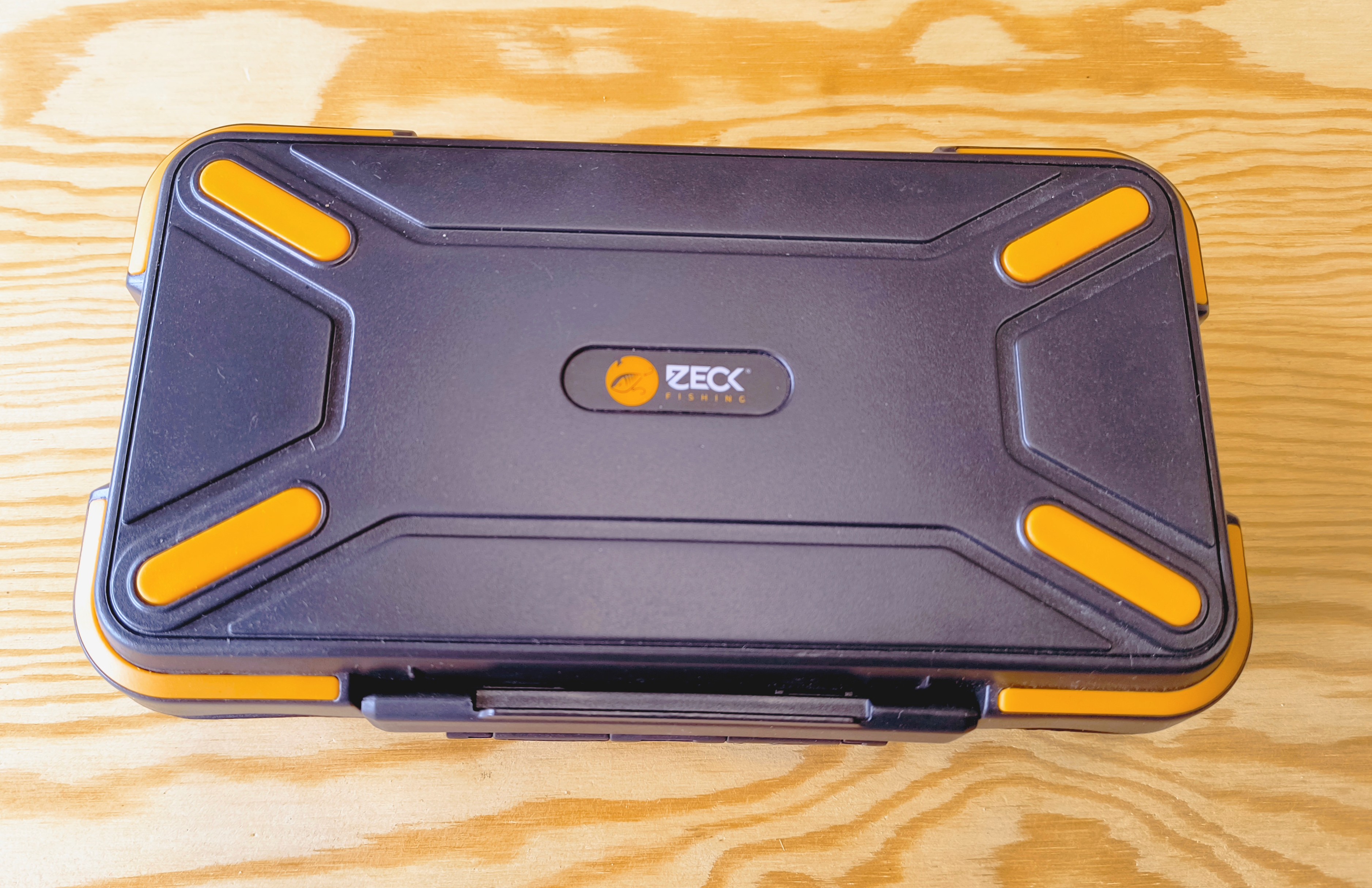 ZECK PŘÍVLAČOVÁ KRABIČKA – STINGER BOX PRO