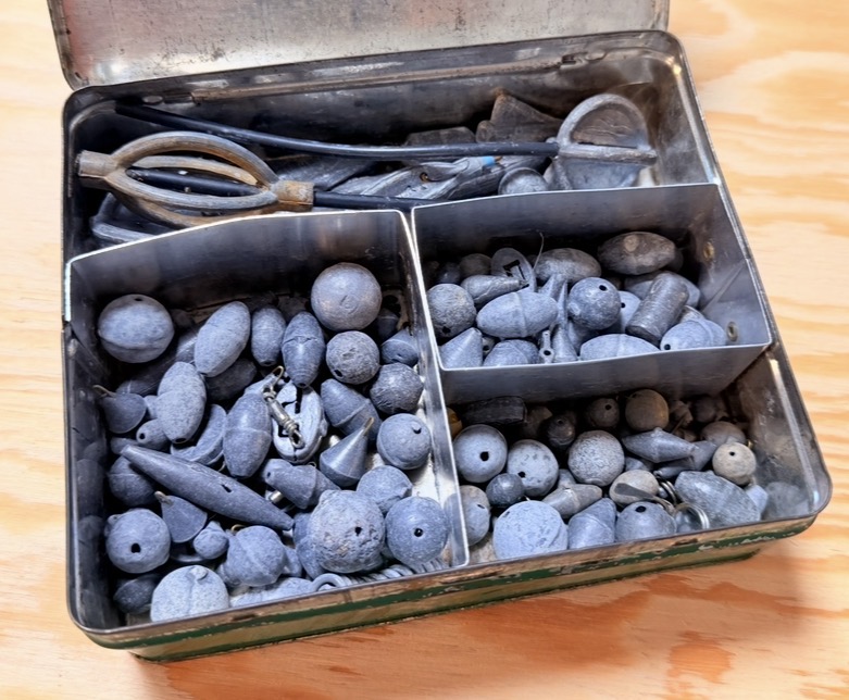  SET OLŮVEK A KRMÍTEK / 1,95 kg
