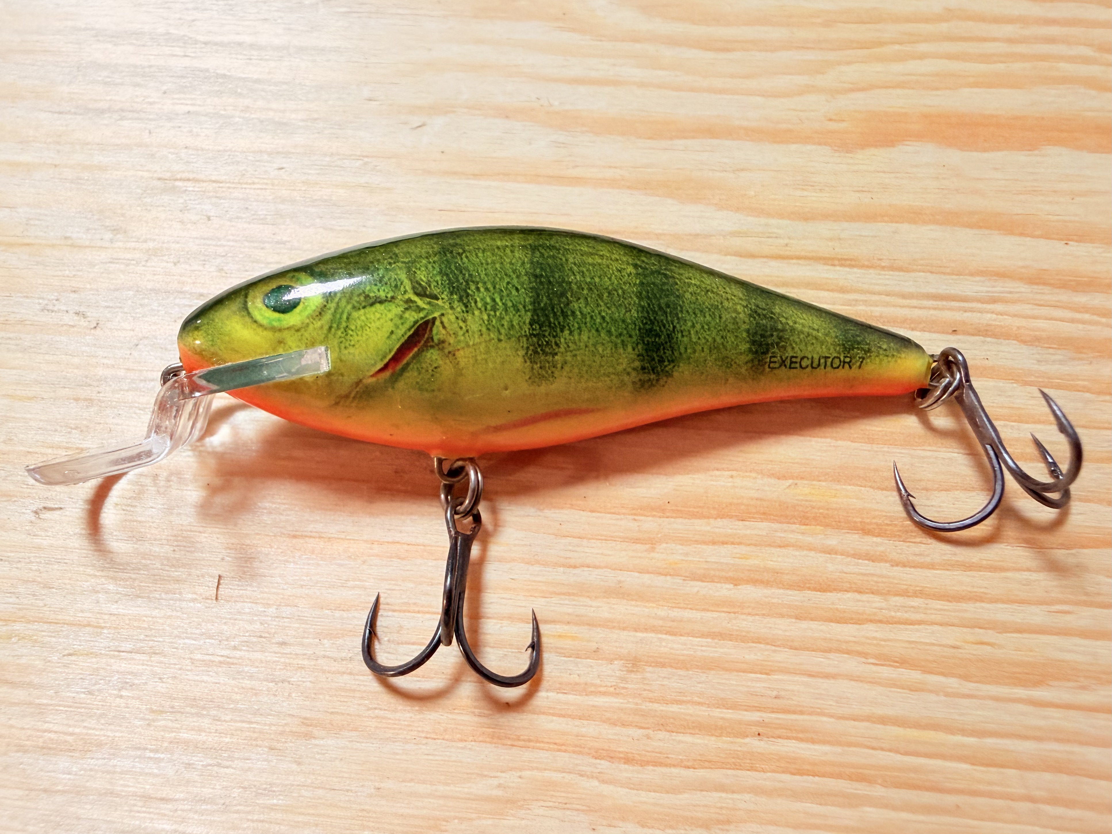 WOBLER SALMO EXECUTOR RHP 7F / 7cm / 8g 