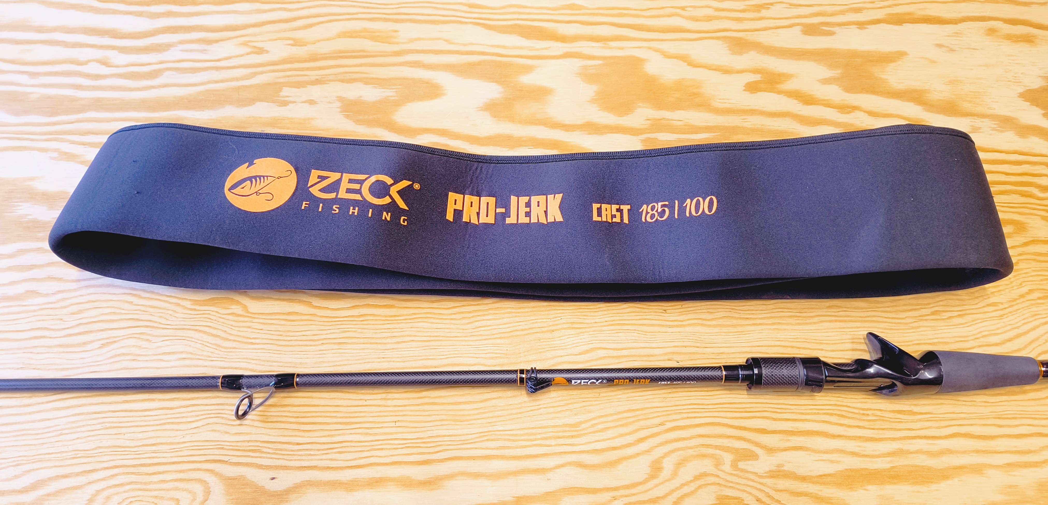 BAITCASTOVÝ PRUT ZECK PRO-JERK CAST 1,85 M / 40-100 G