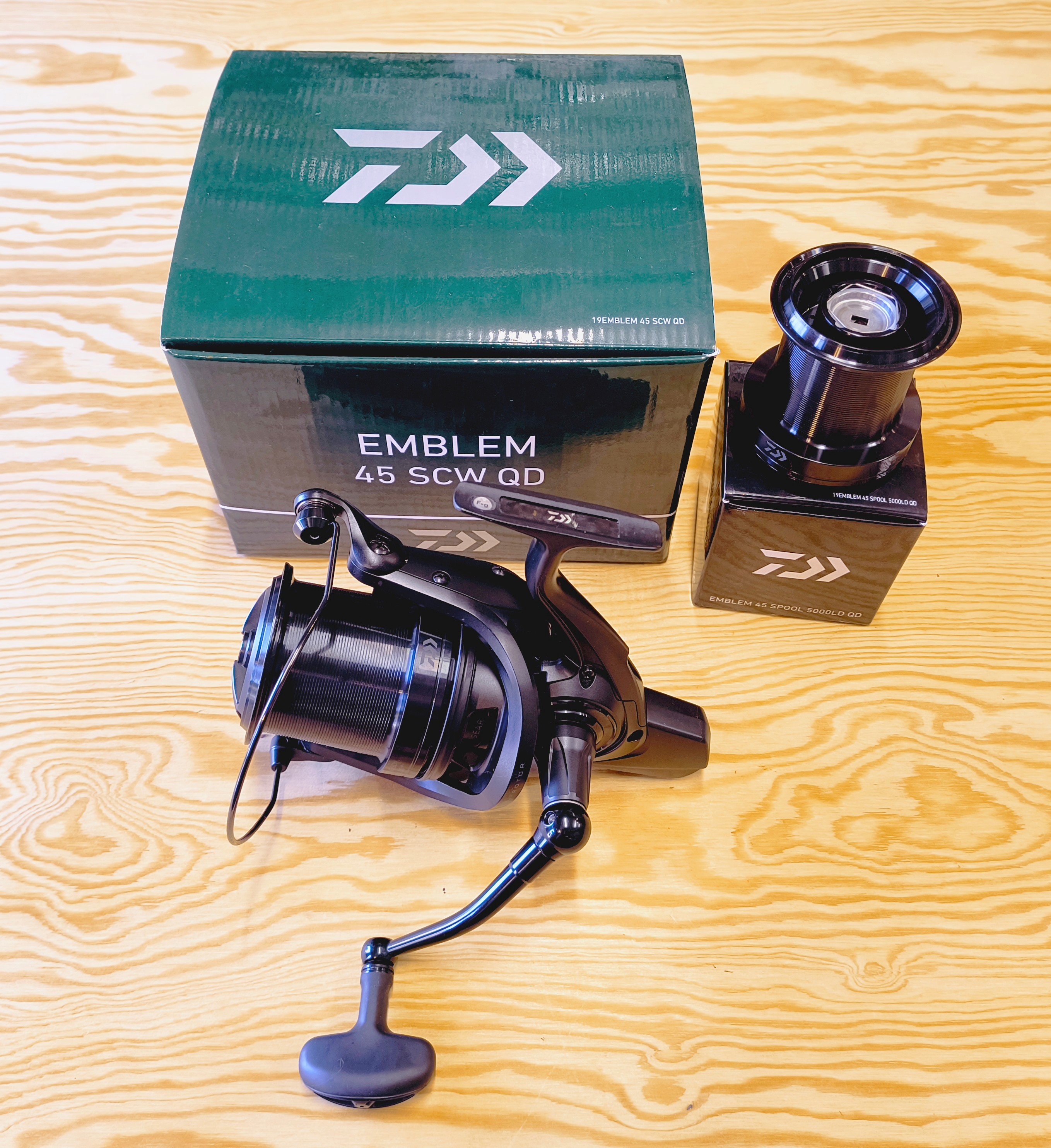NAVIJÁK DAIWA EMBLEM 45 SCW QD