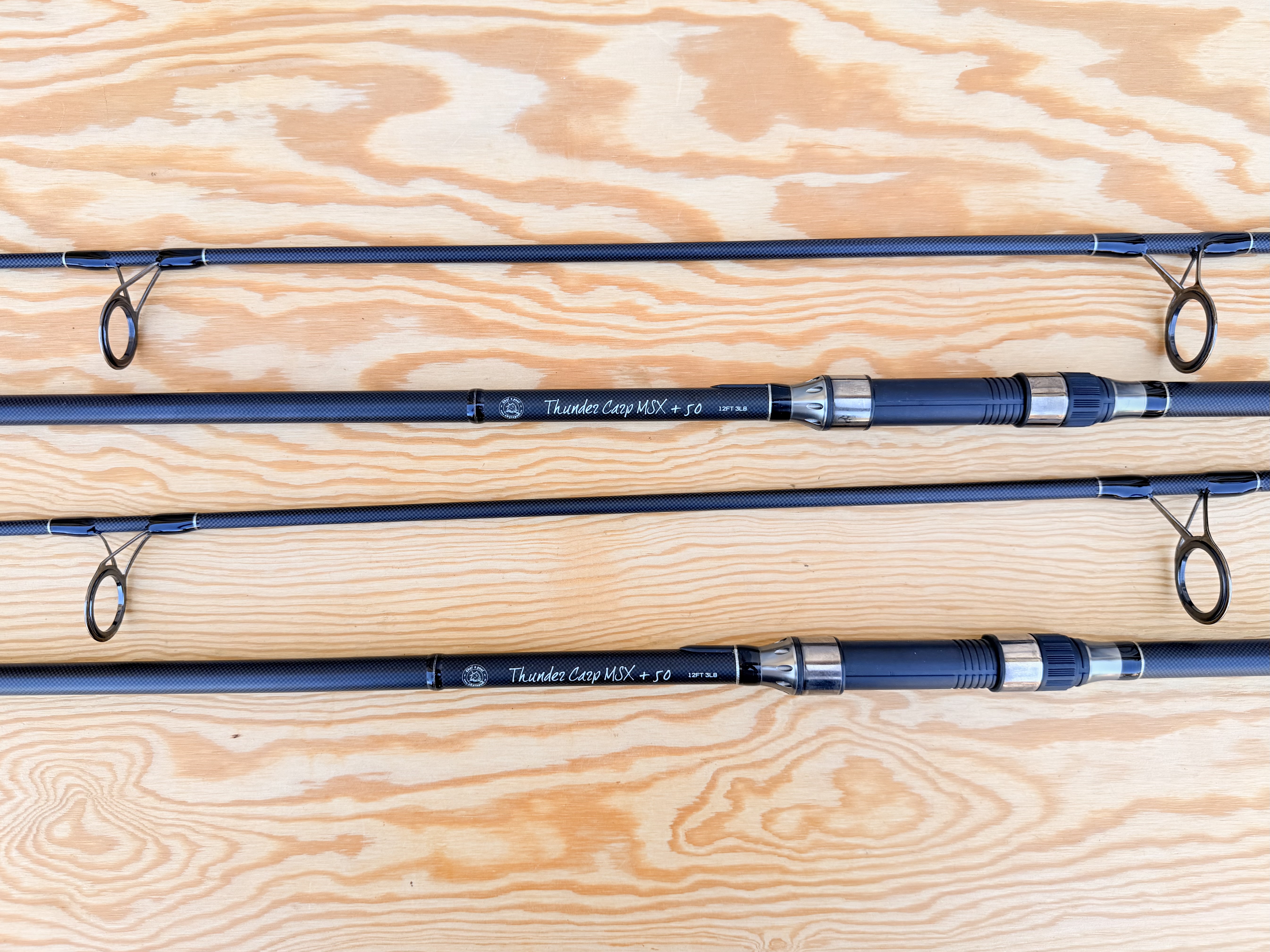 2 KAPROVÉ DVOUDÍLNÉ PRUTY THUNDER CARP MSX + 50 / 3,60 m / 3,0 lb
