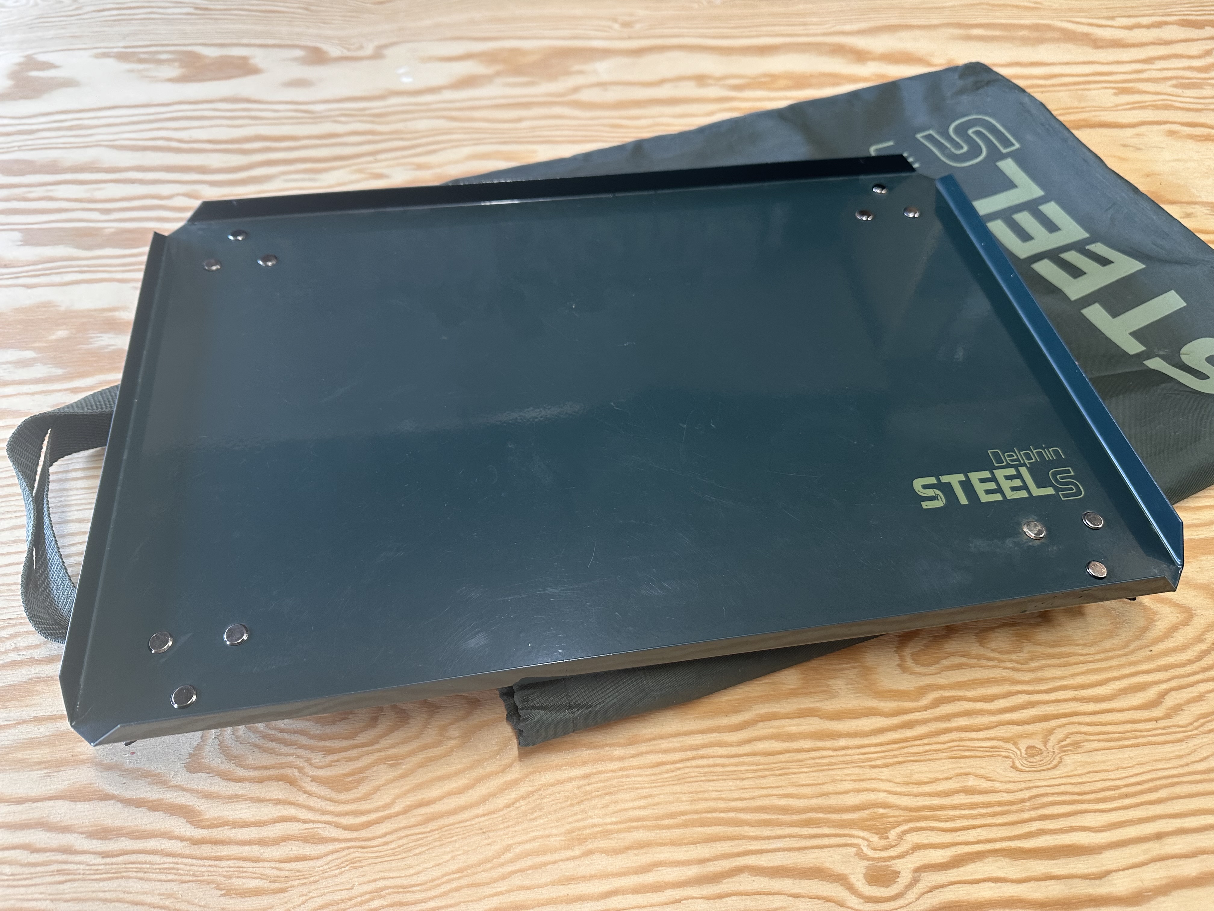Delphin Stolek Steels L