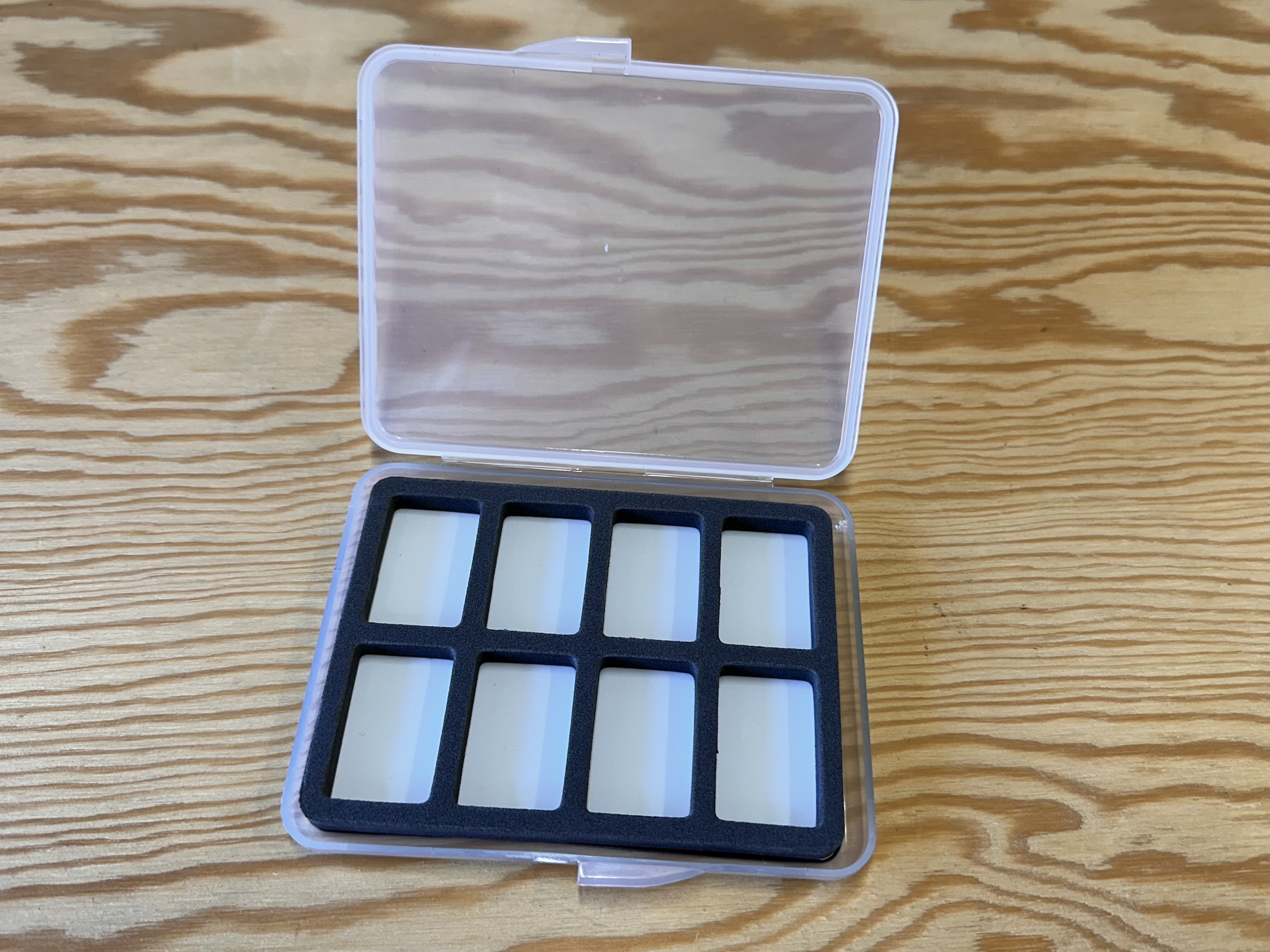 FLY BOX NA HÁČKY / MUŠKY 6 SEC 