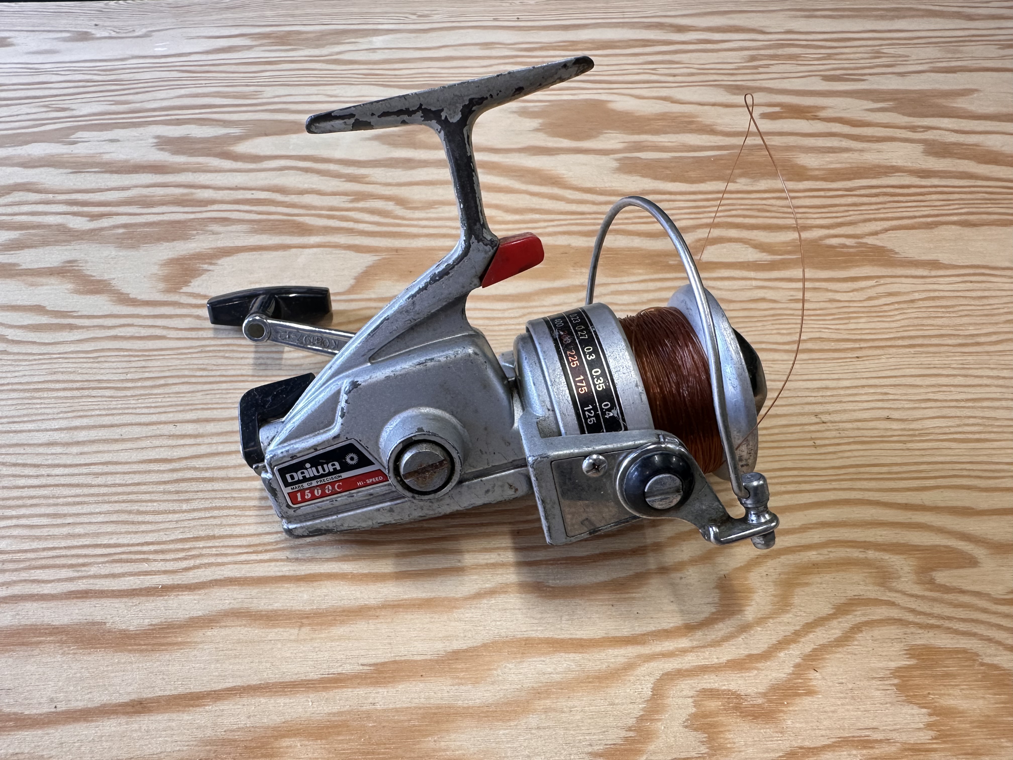 RETRO NAVIJÁK DAIWA 1500 C 