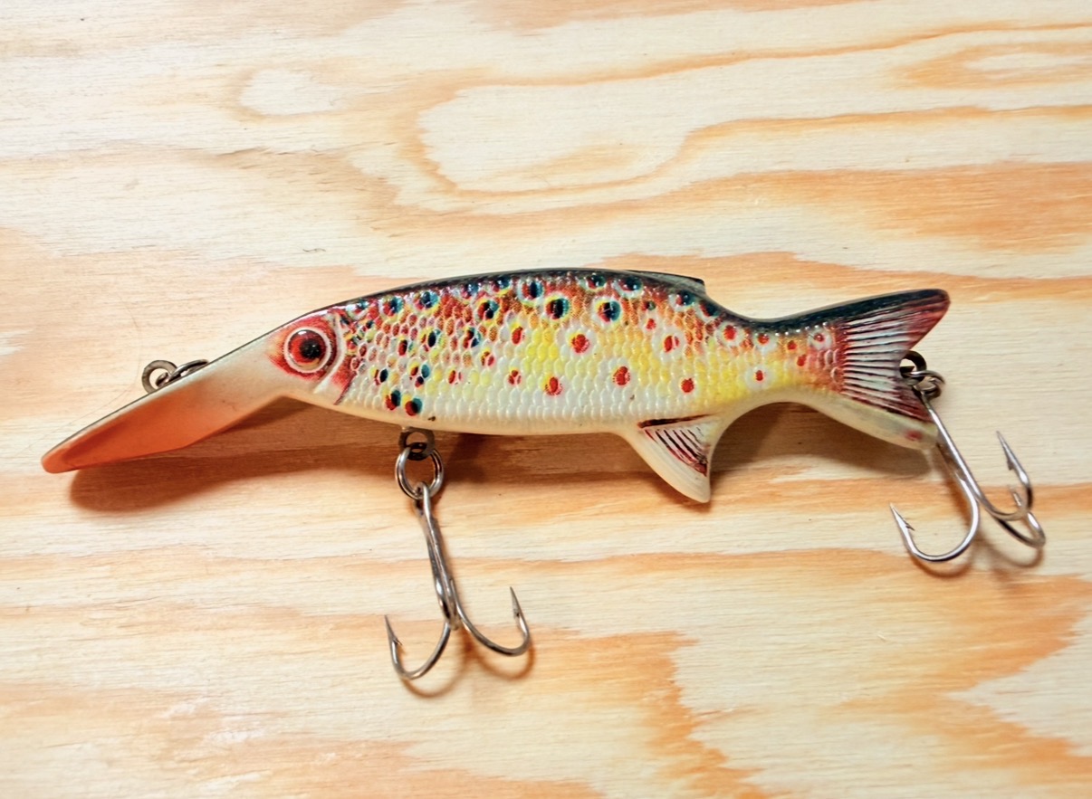 NOVÝ RETRO WOBLER RYNA PETR - ZVUKOVÝ / 9,5 cm / 7 g  