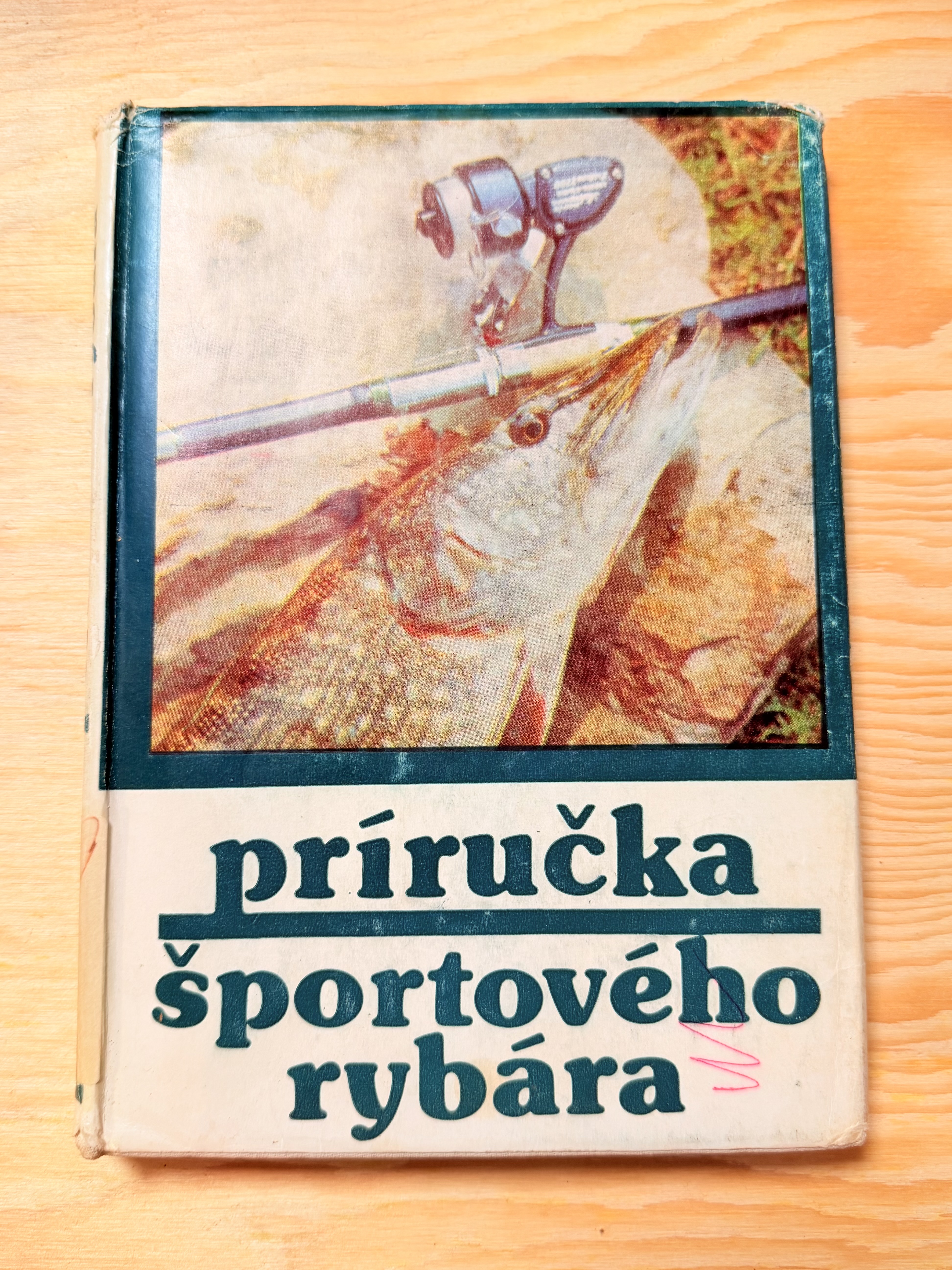 KNIHA PŘÍRUČKA ŠPORTOVÉHO RYBÁRA / SEDLÁR JÁN
