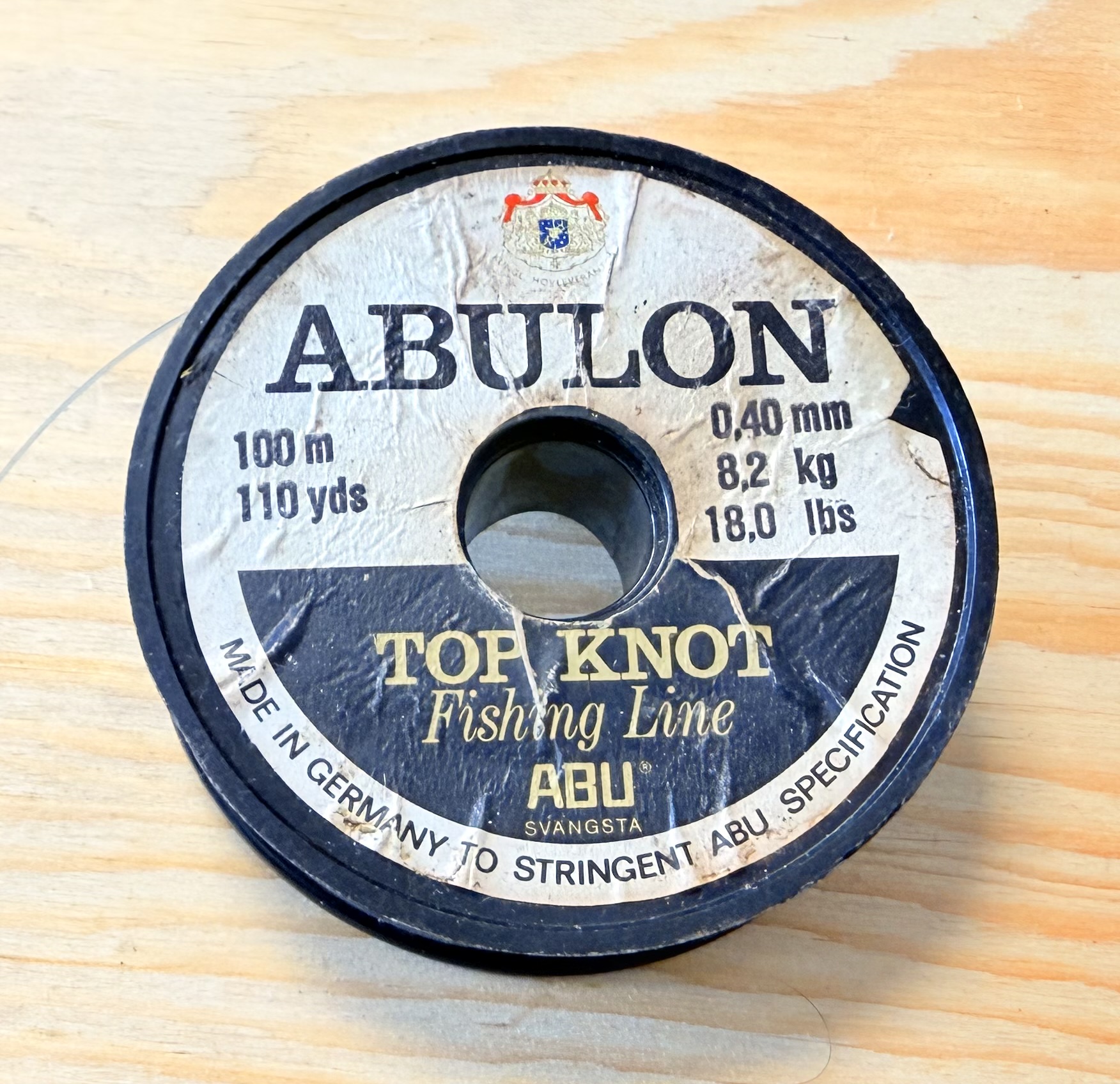 NOVÝ RETRO VLASEC ABU ABULON / 0,40 mm / 100 m 