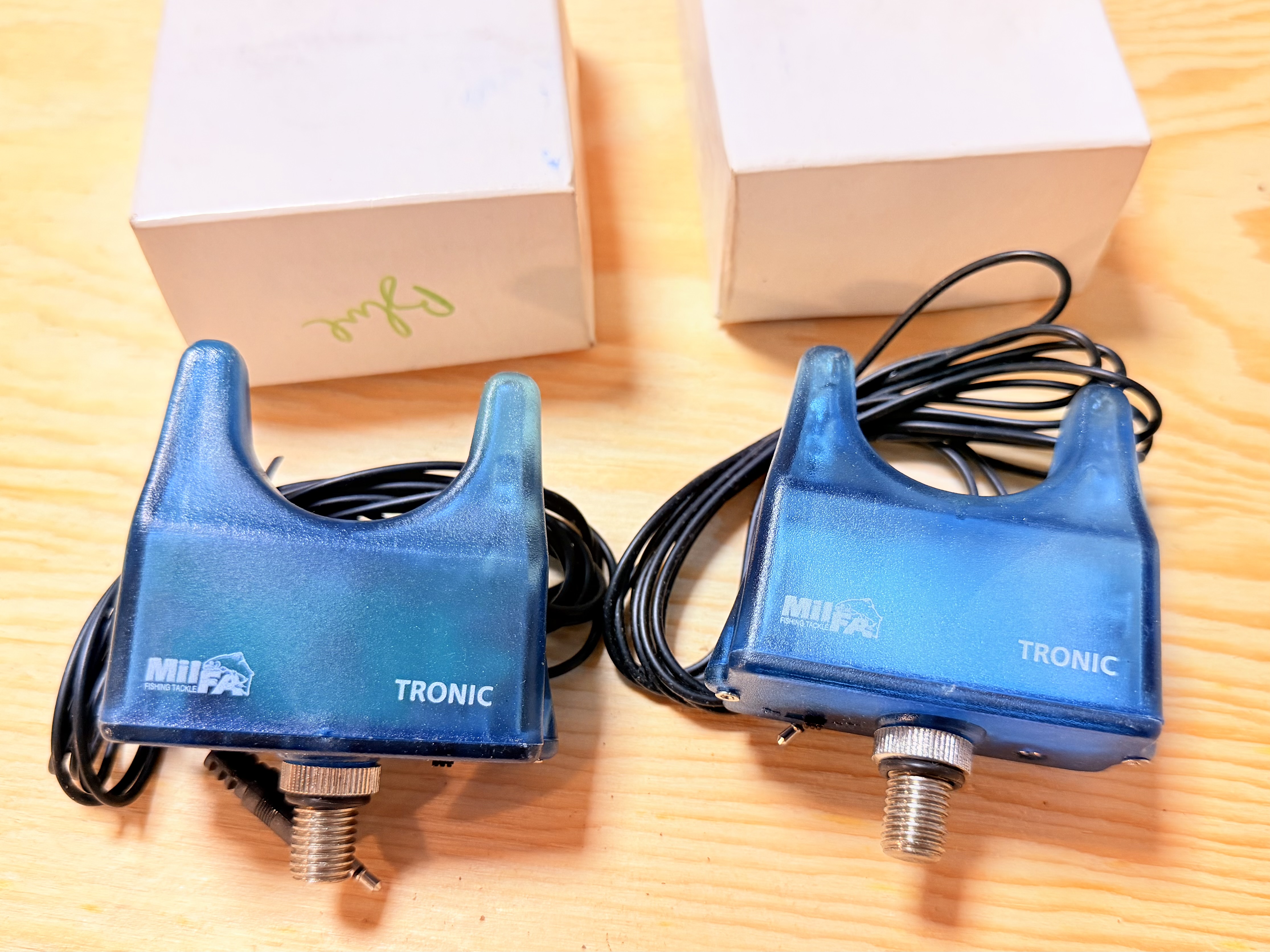 2 X SIGNALIZÁTOR MILFA TRONIC