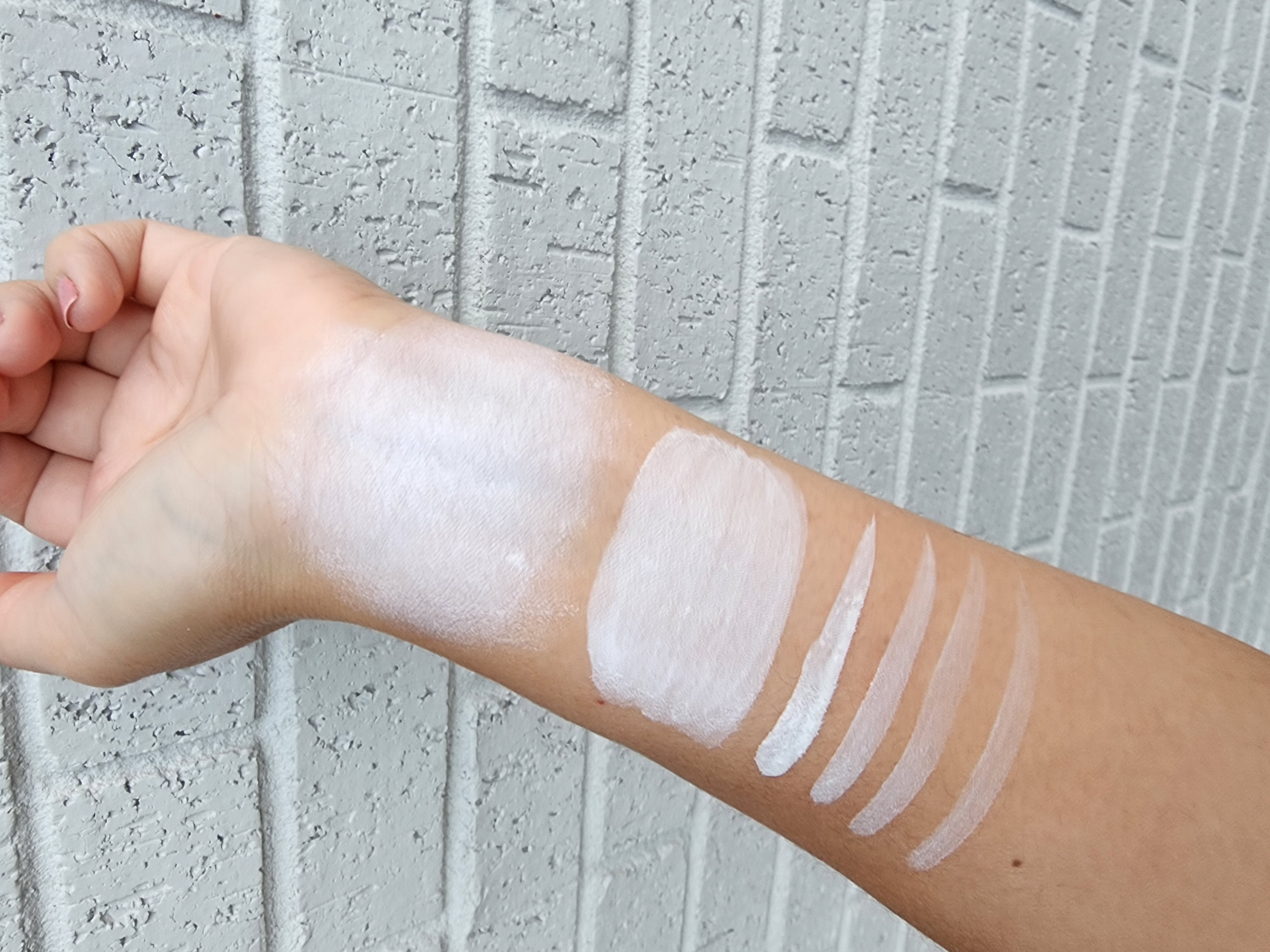GTX Pearl White - metalická