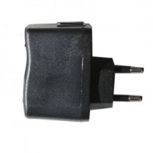 USB / 220 V Adapter / 1A