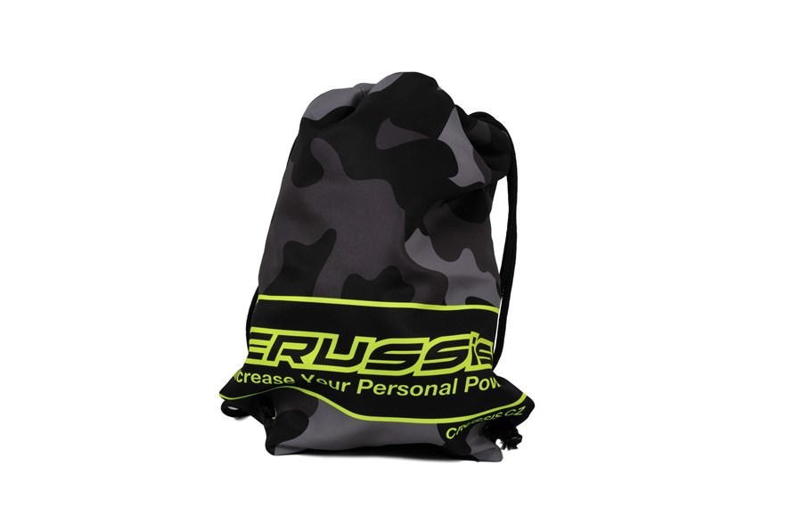 Sportovní taška CRUSSIS černý maskáč / žluté fluo logo