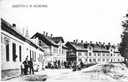Obr.13. Obytné domy pro skláře v Janštejně, foto archiv Museum Vysočiny, Jihlava