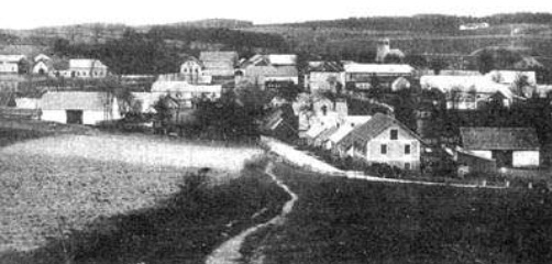 Obr.25.  Pohled na obec v roce 1930, foto smrcna.unas.cz                                                                                      